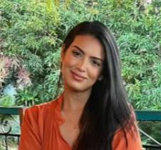 <em>Andrea T.</em>